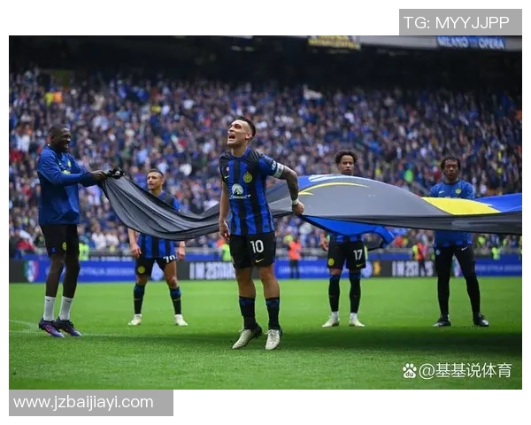 2018年现役足球明星盘点及其在赛场上的精彩表现与成就分析